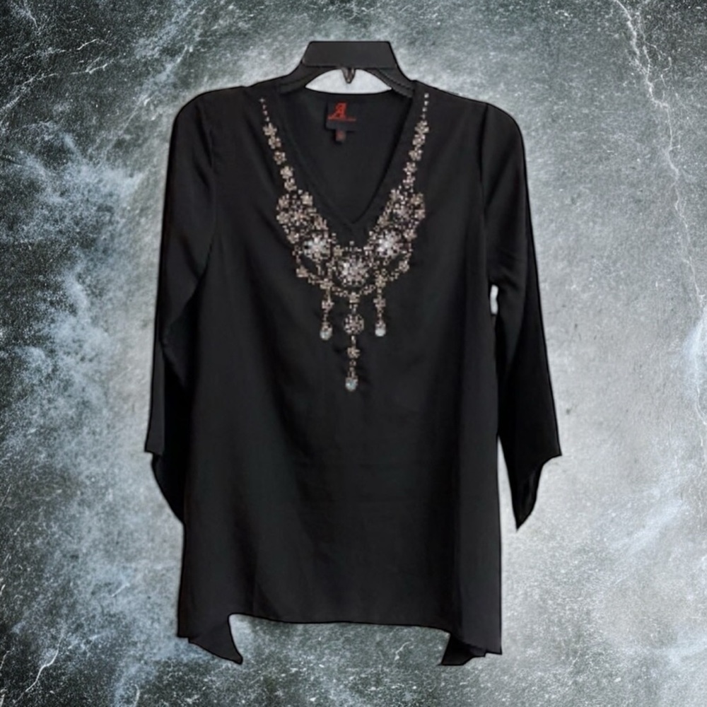 Black Embellished Adrienne Landau Top ~
NWOT ~ Boho Chic ~ size XS-SM